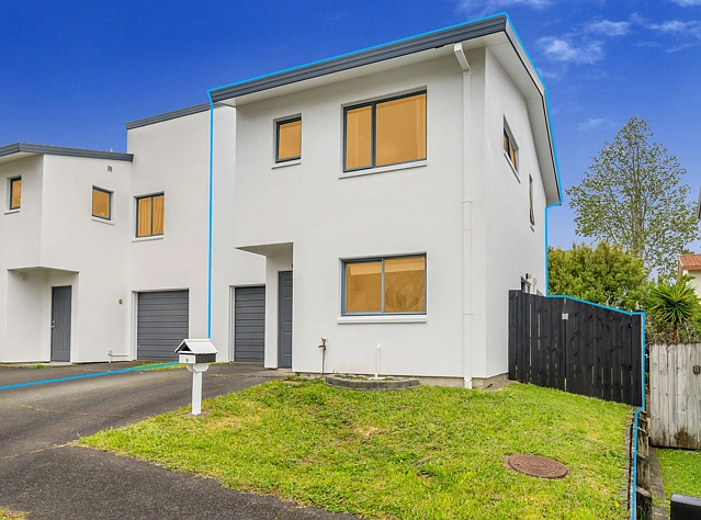 9 Butia Avenue, Henderson, Waitakere City