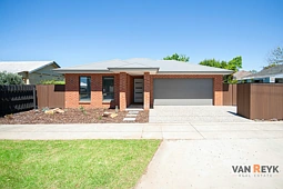 8 Grant Street, Bairnsdale