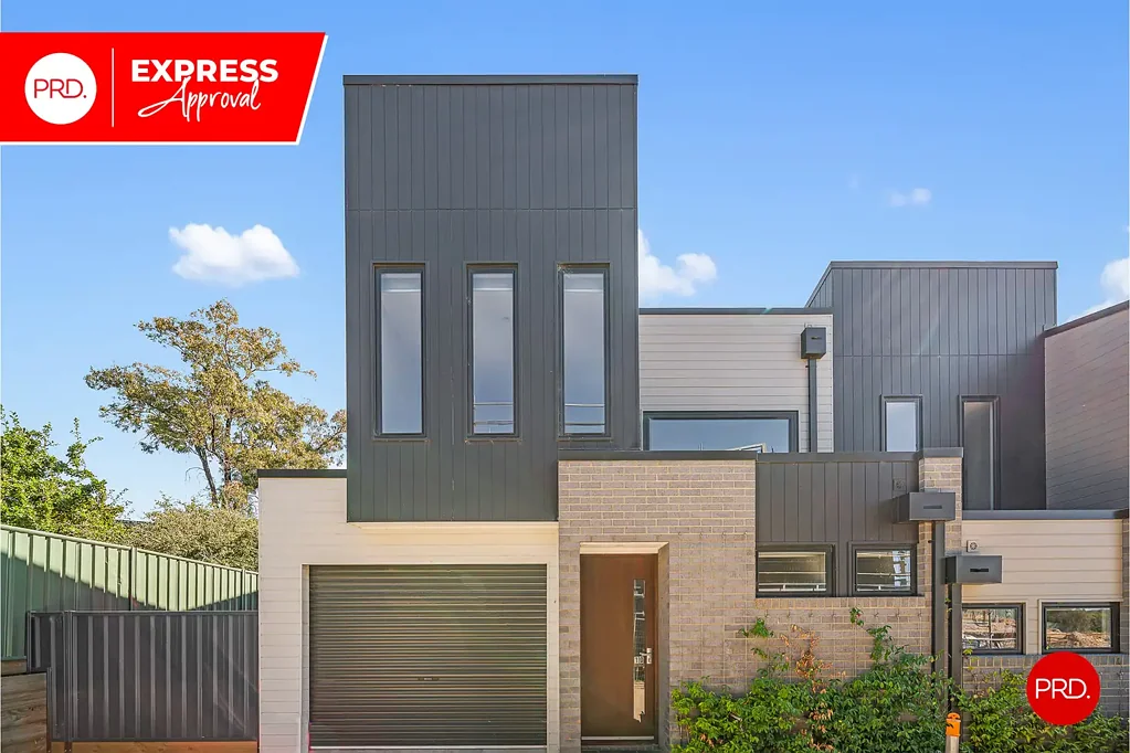Neat townhouse within walking distance to Bendigo Hospital.