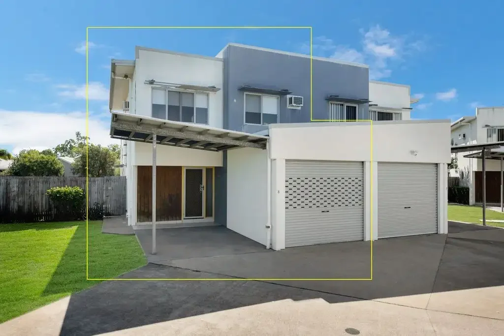 Condon 3 Bedroom Recently Refreshed and Move In Ready!