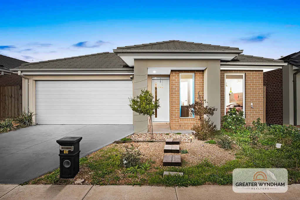 Tarneit 4Moenga Modern Contemporary Family Home Walking Distance To "Gurudwara Sahib"