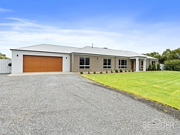 15 Kingfisher Drive, Mulwala