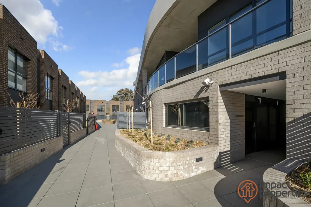 Taylor 2 Slaapkamer Ground Level Townhouse With Exceptional Outdoor Space !