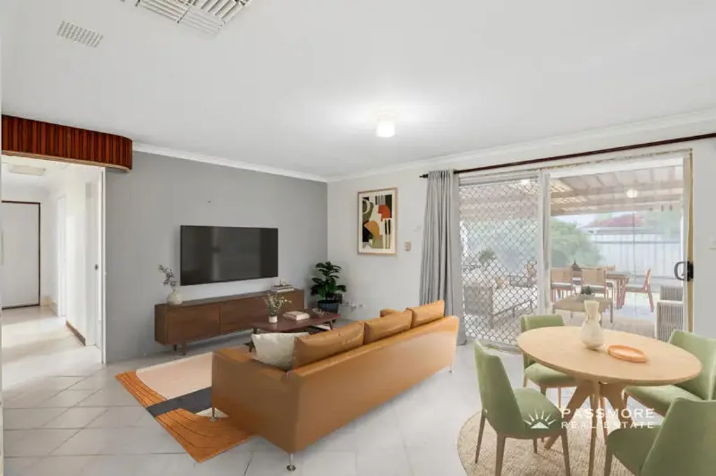 Ballajura 4 Slaapkamer FAMILY-FRIENDLY PARKSIDE LIVING
