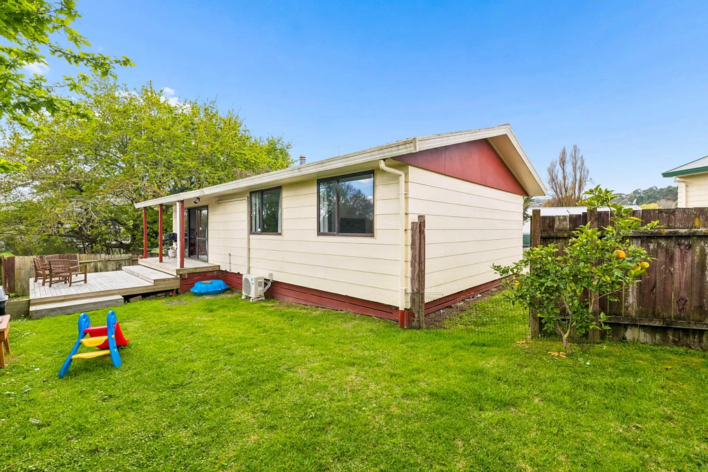 Papakura 3Moenga Modern Comfort Meets Opportunity!