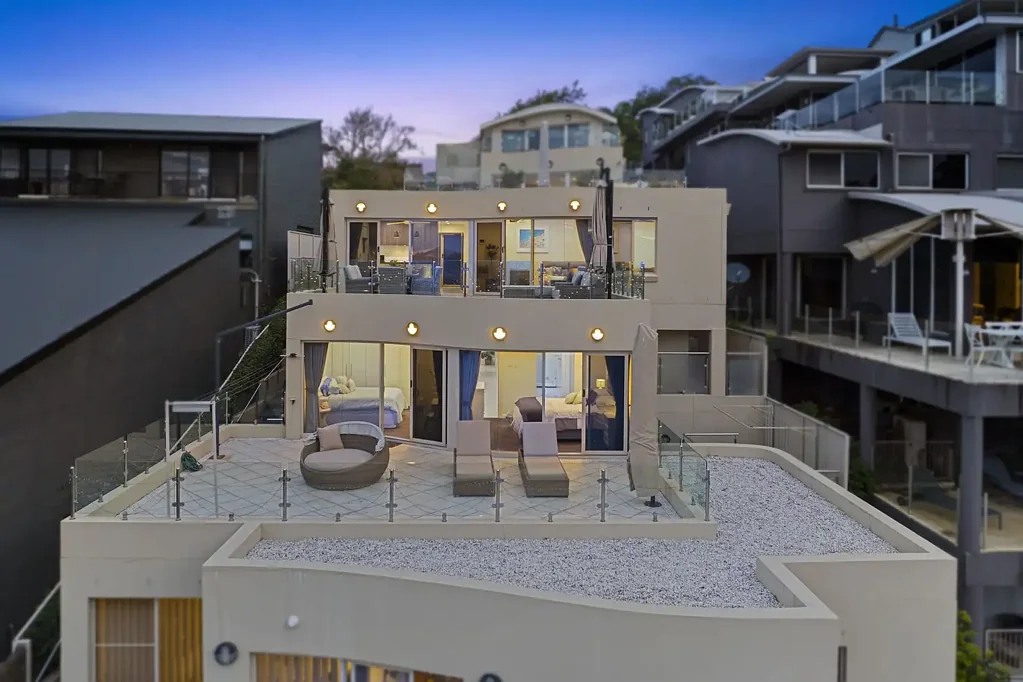 Luxury Coastal Townhouse with Ocean Views in the Heart of Terrigal