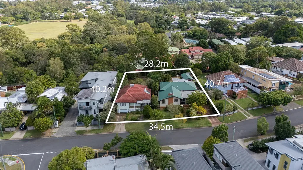 Everton Park 7房 增长区域核心 1326m²阔地 34.5m门面 便于开发 潜力无限 Rare Double-Block Development Opportunity - 1,326m² LMR Land in Everton Park