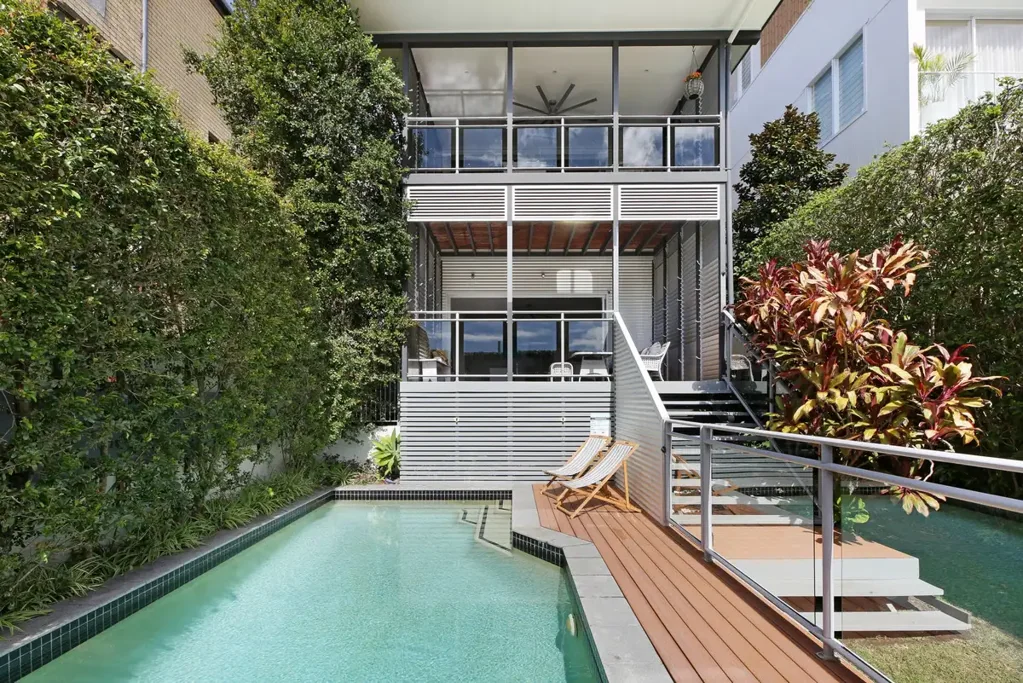 Burleigh Heads 5 Bedroom Iconic Burleigh Heads Address