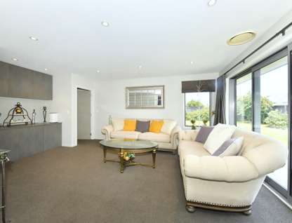 42 The Runway, Wigram, Christchurch, Canterbury, 4房, 2浴, 独立屋