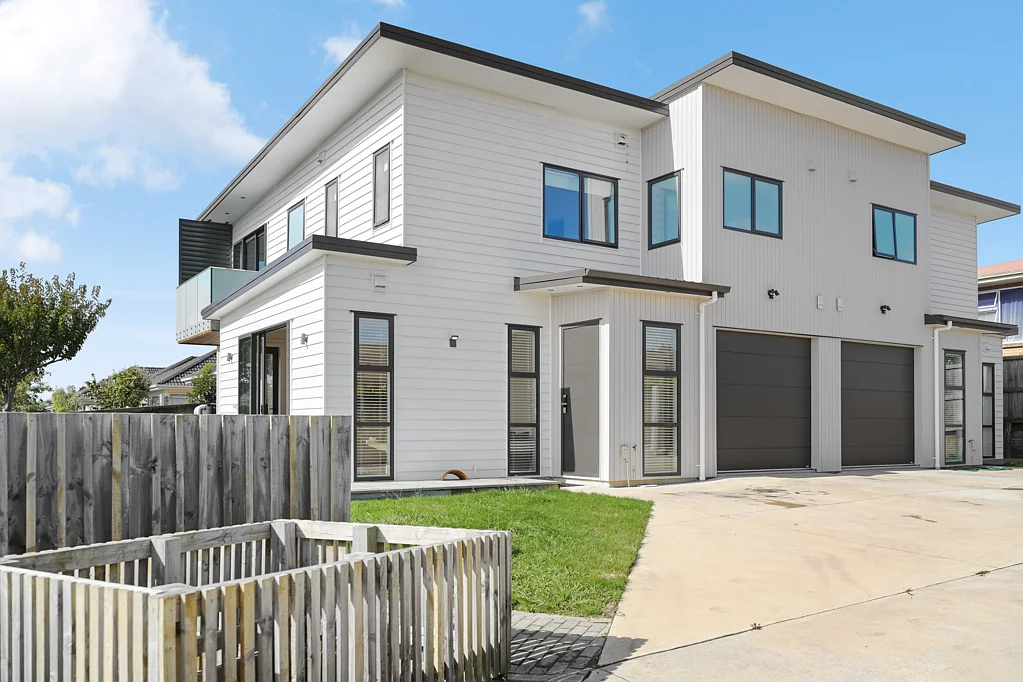 Flagstaff 3Zimmer Freehold 181sqm Light-Filled Townhouse