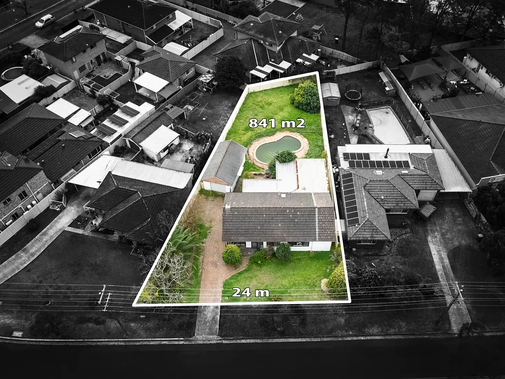 14 Chesham Parade, Glenfield, NSW 2167
