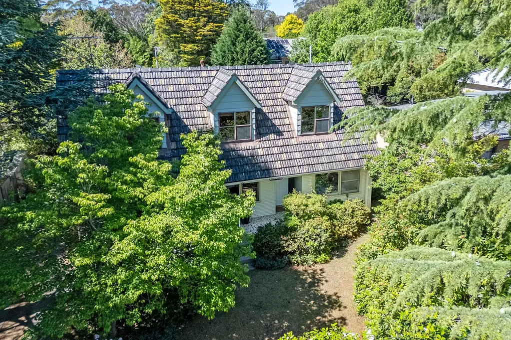 87 Brightlands Avenue, Blackheath, NSW 2785