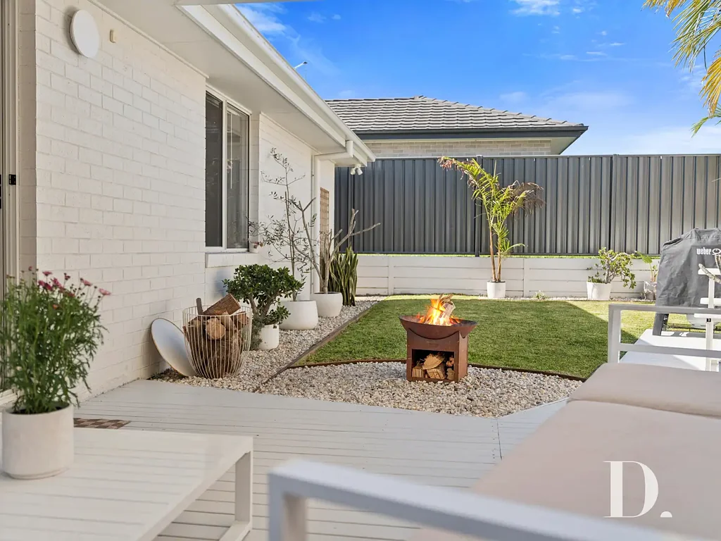 37 Sullivans Road, Moonee Beach, NSW 2450