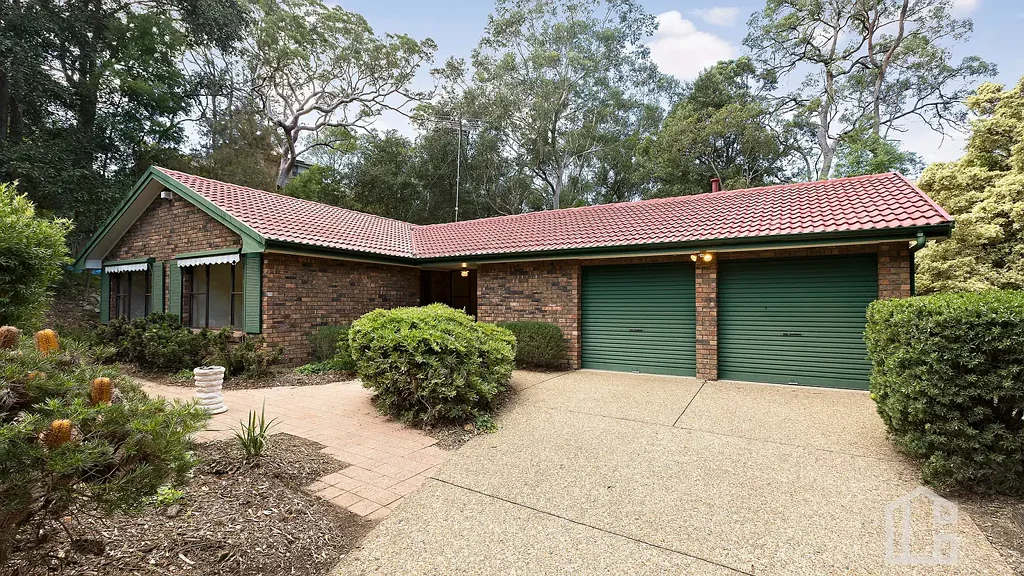 Glenbrook 3બેડરૂમ 2122 Square Metres of Pure Potential - Open Home Saturday 6 June 1:30pm-1:50pm