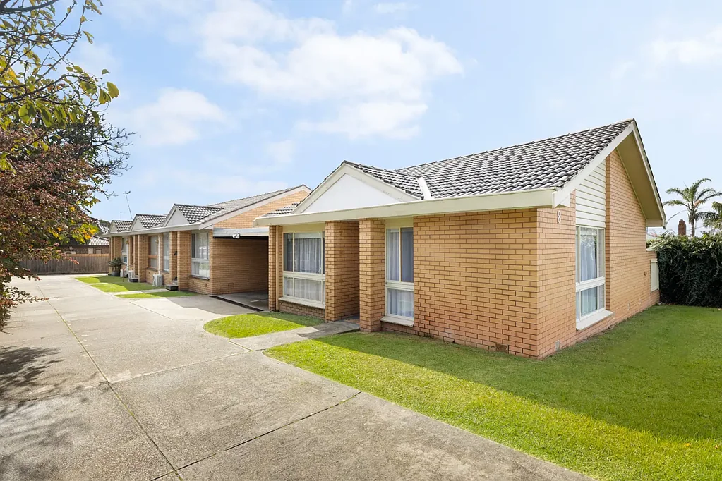 Neat & Modern 2-Bedroom Unit in Prime Location