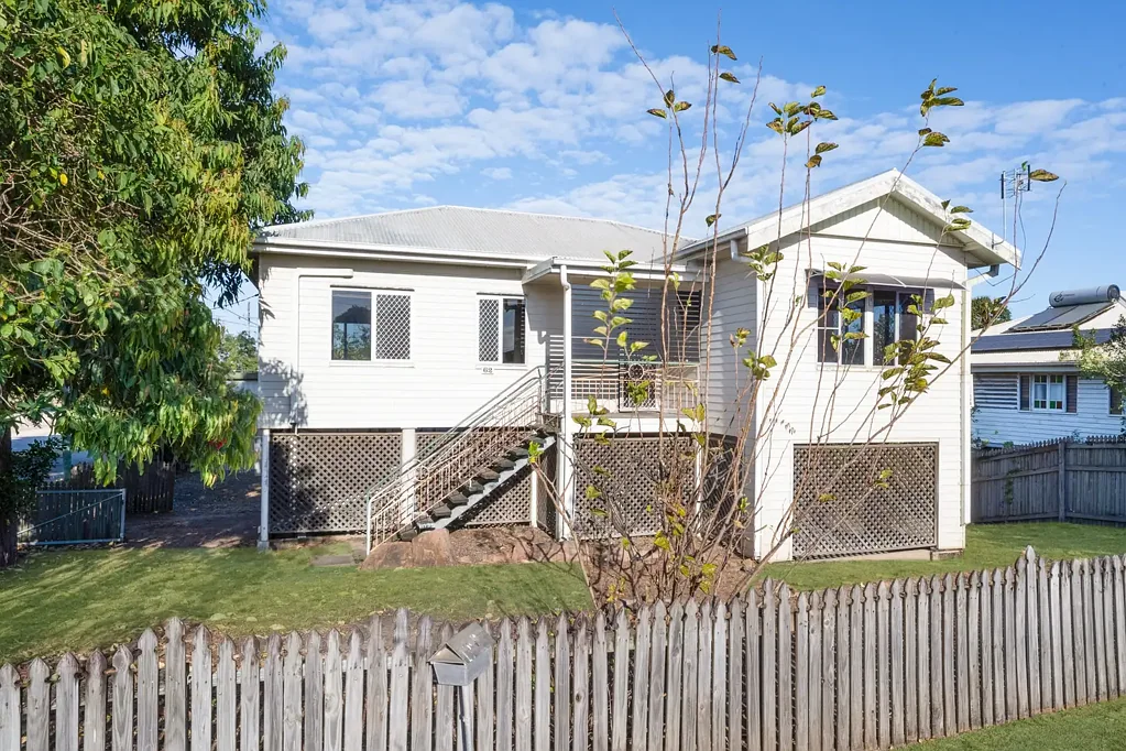 South Townsville 3ਬੈੱਡਰੂਮ Potential Plus - Corner Block