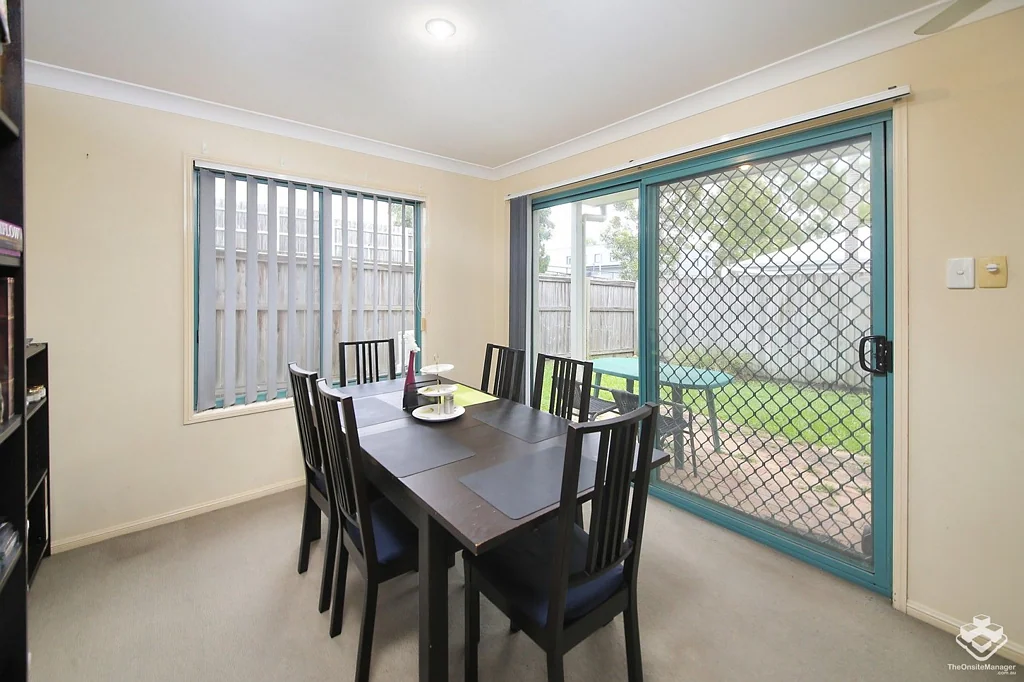 Oxley 3Habitaciones Modern Townhouse in Prime Oxley Location – Freshly Painted, Spacious, and Convenient