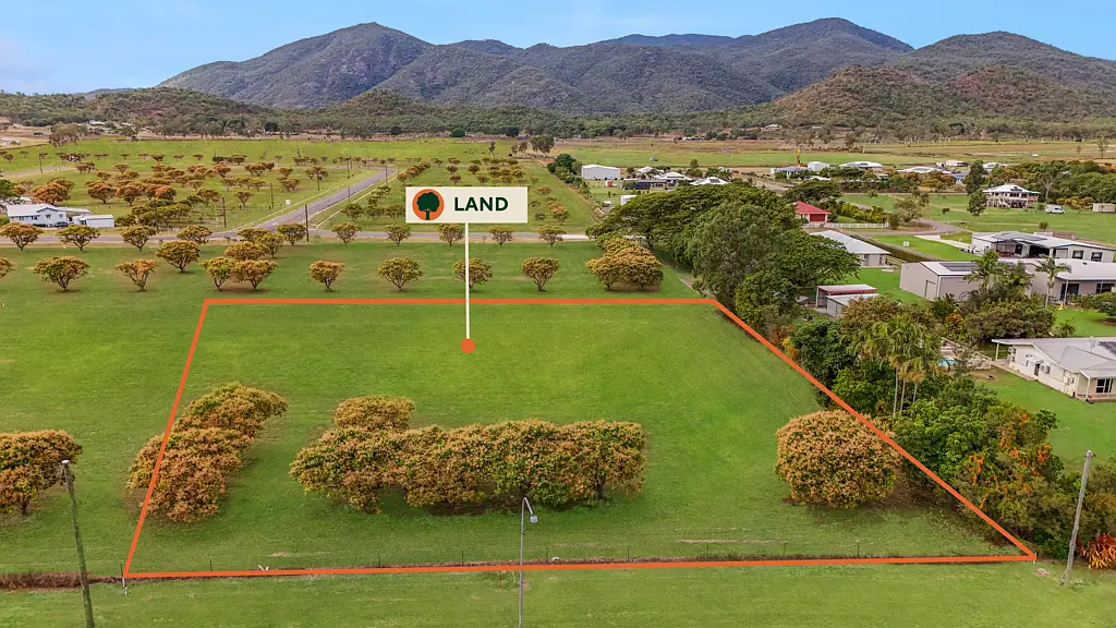 33 Williams Road, Alligator Creek, QLD 4816