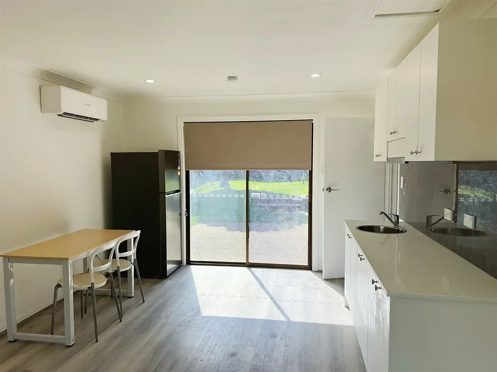 Modern Private Studio for Rent in Sunnybank Hills - 26/08/2026