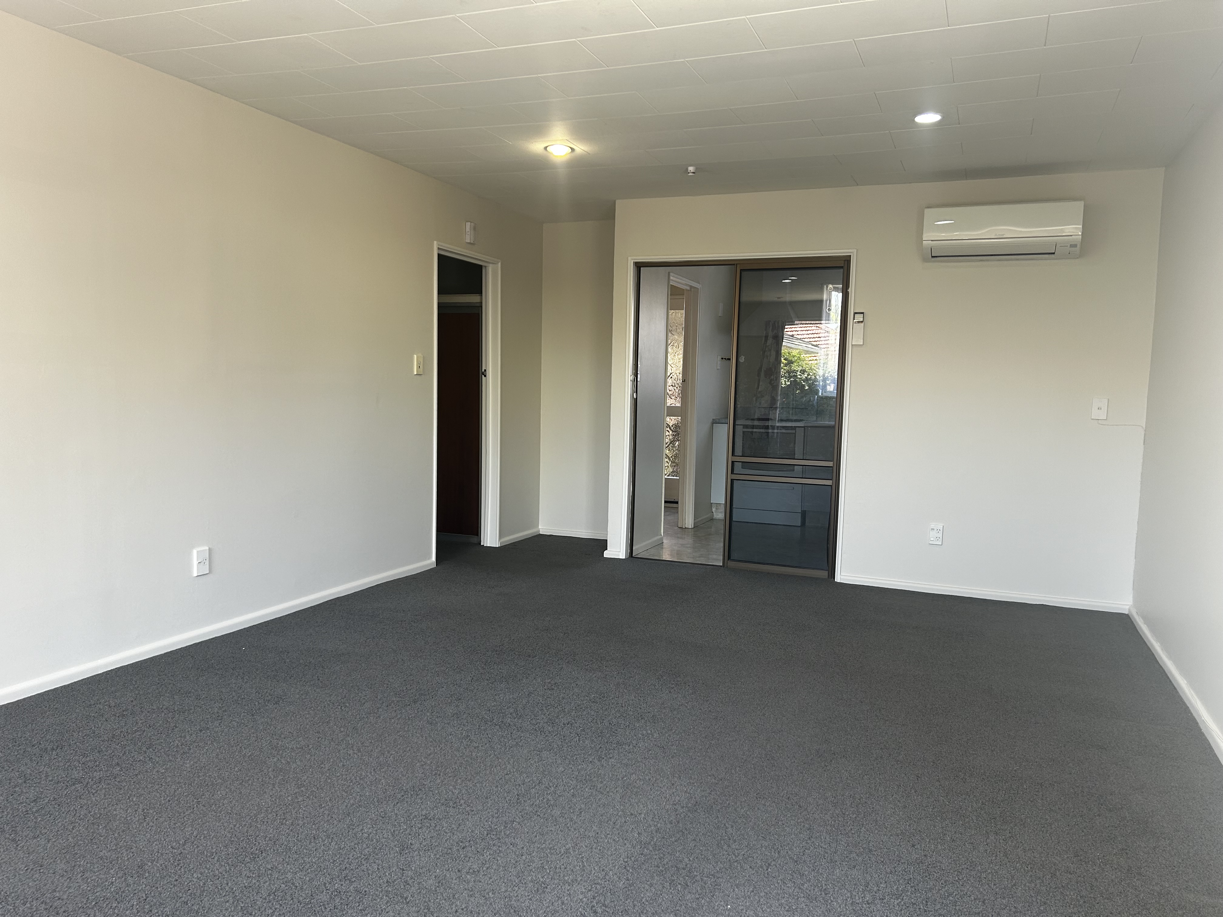 2/45 Withells Road, Avonhead, Christchurch, 2 Schlafzimmer, 1 Badezimmer, House