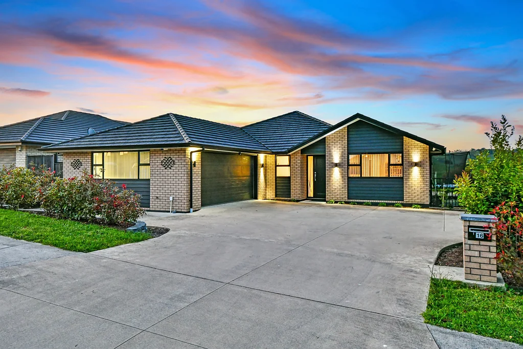 16 James Elliot Way, Pokeno, Waikato