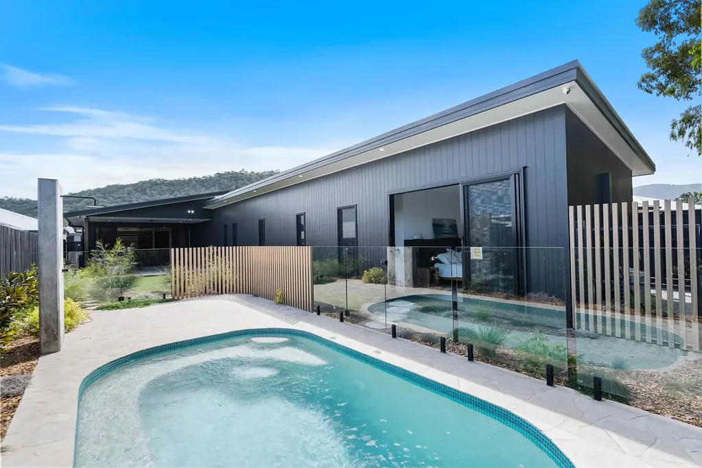 28 Headsail Drive, Trinity Beach, QLD 4879