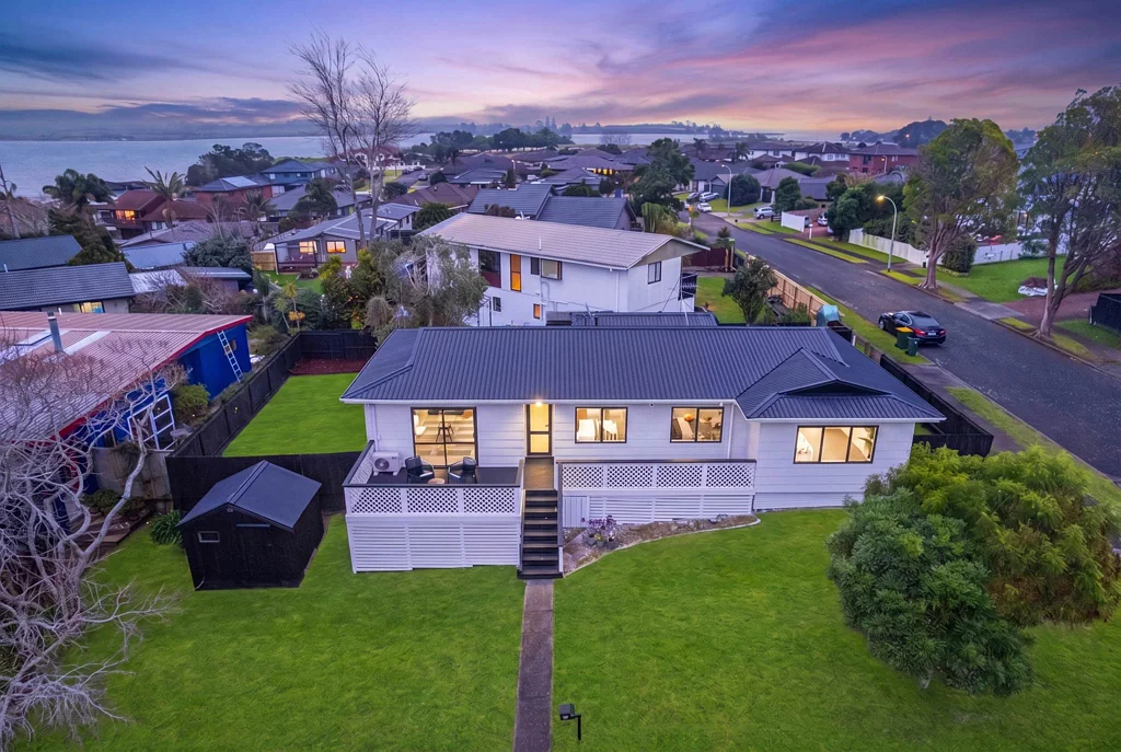 Wattle Downs 4غرفة نوم Refurbished Family Living in Wattle Downs