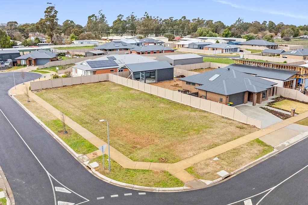 9 SULLIVAN DRIVE, Nagambie, VIC 3608