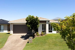 12 Tribeca Circuit, Coomera
