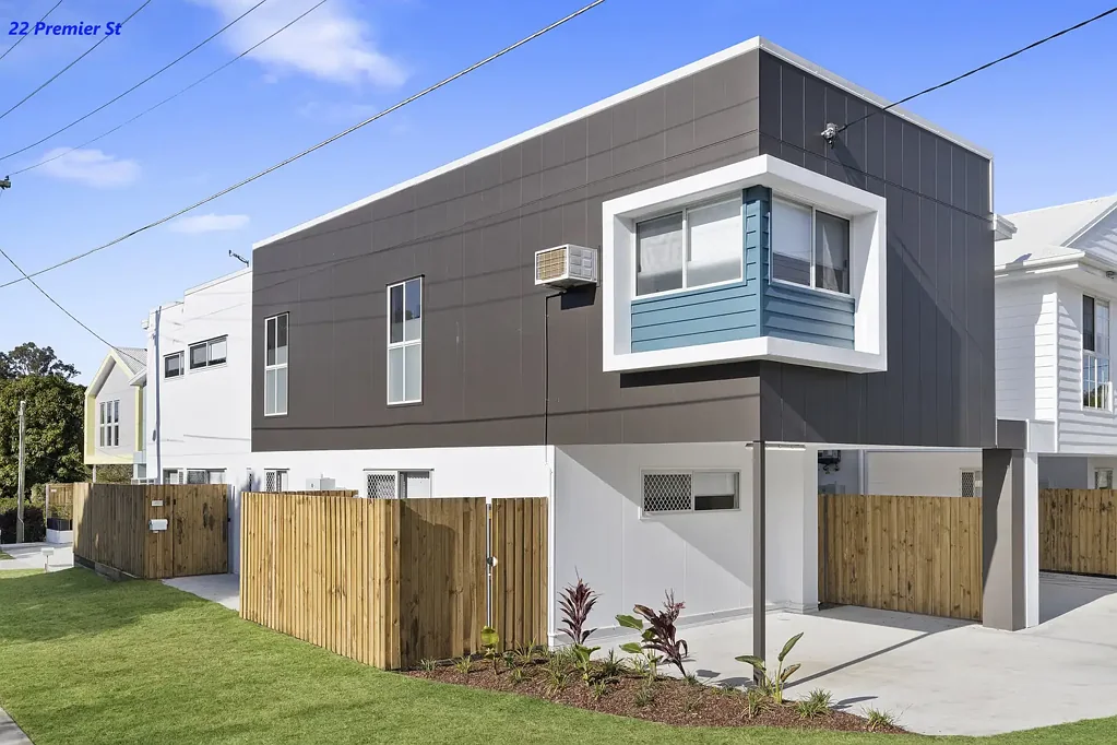 Fully Furnished studio apartment (single living only) in Oxley