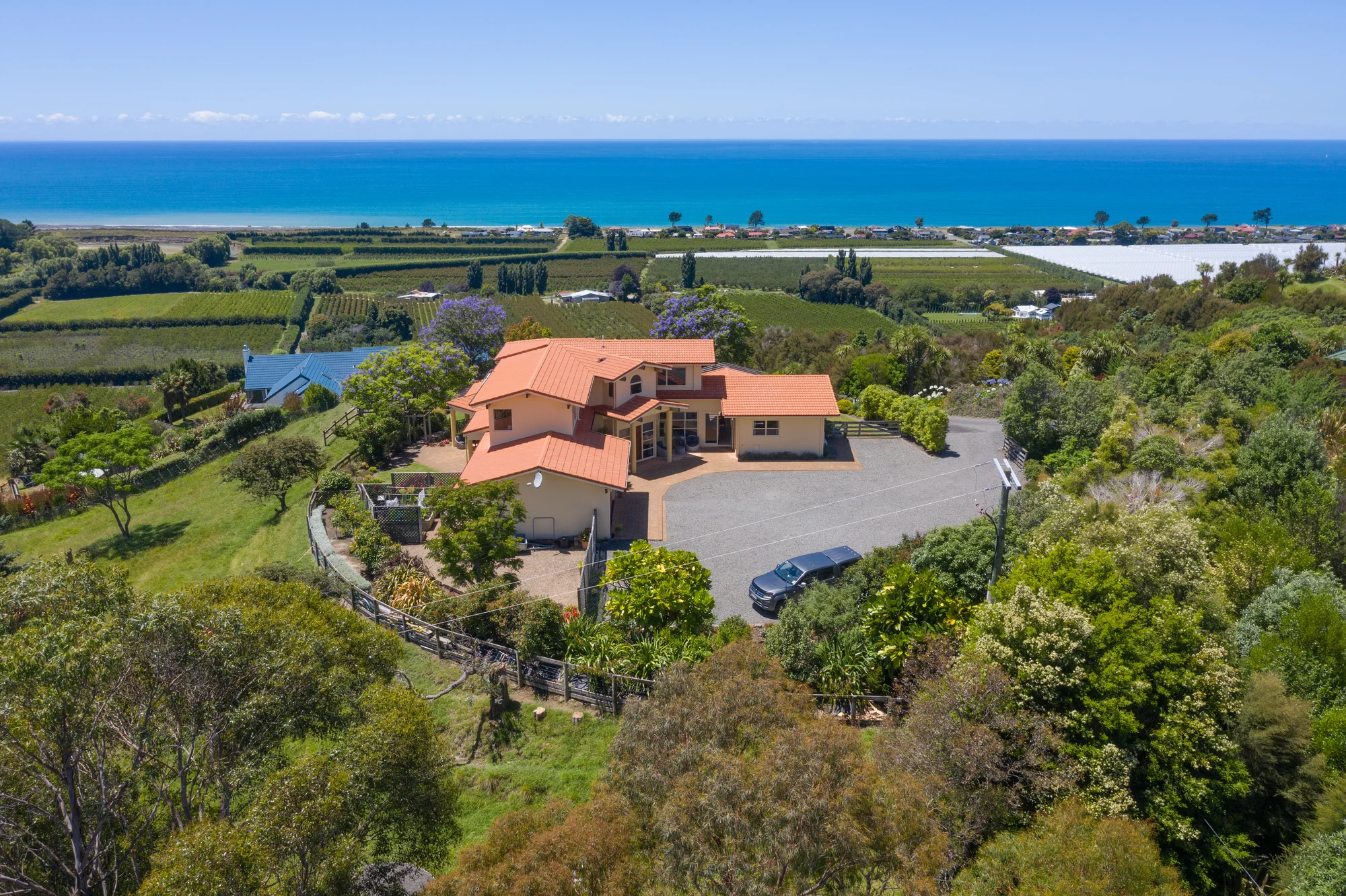 Bay View Dress Circle - Prestigious Location