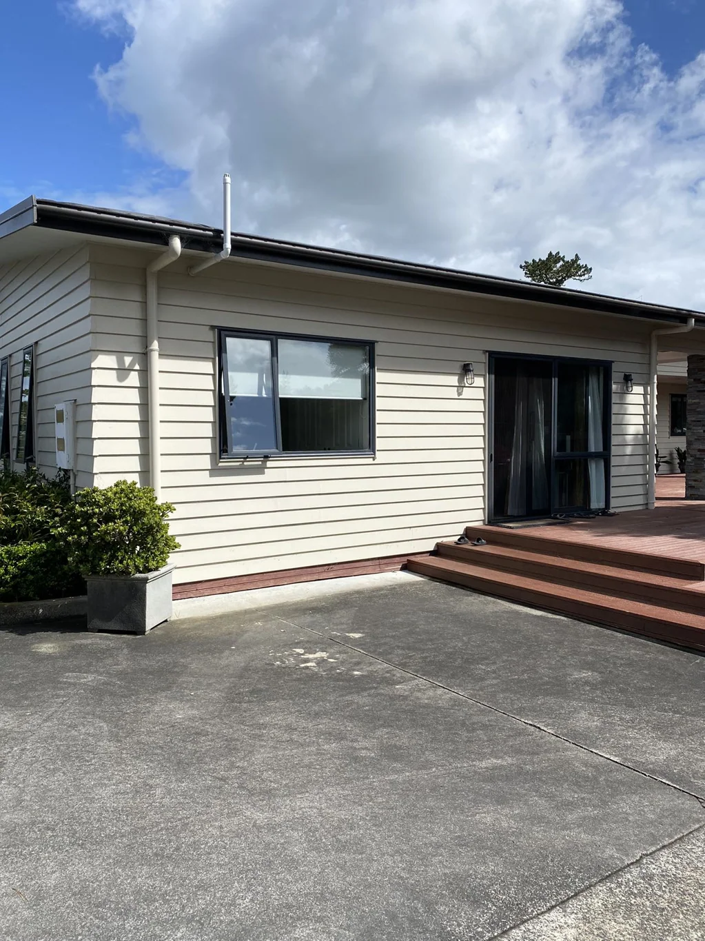 Private 1-Bedroom with all Conveniences