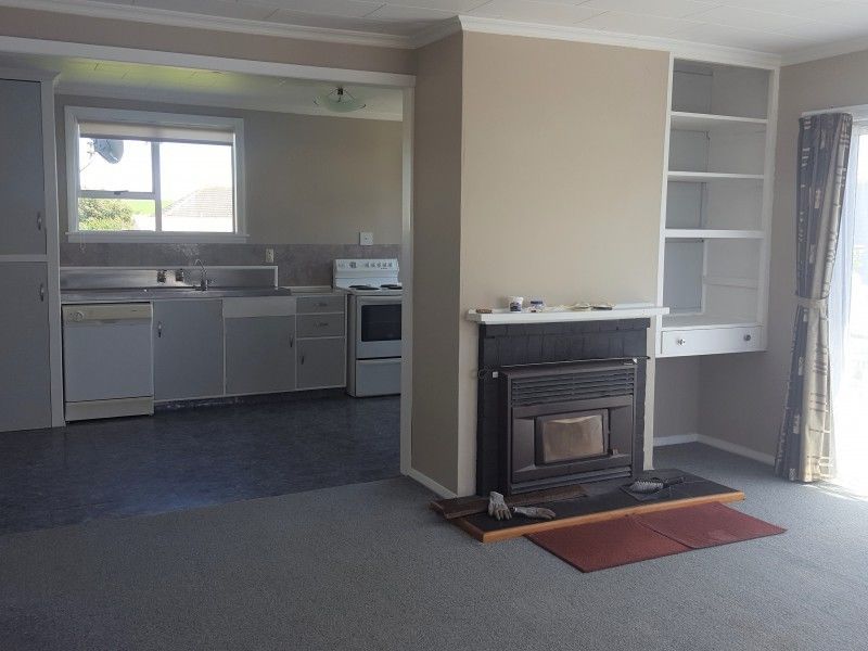 15 Derby Street, Eltham, South Taranaki, 3 ห้องนอน, 1 ห้องน้ำ