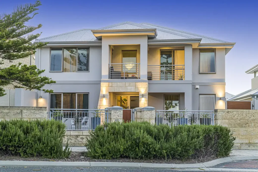 89 Anchorage Drive, Mindarie, WA 6030