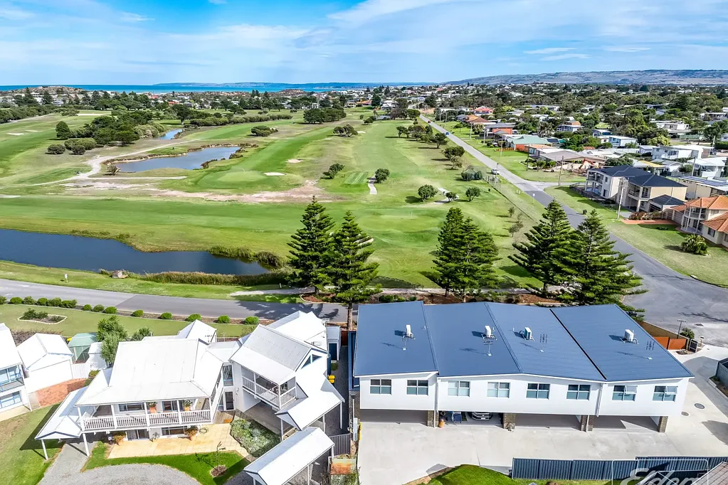 Goolwa South 3침실 Fairway Living at Its Finest