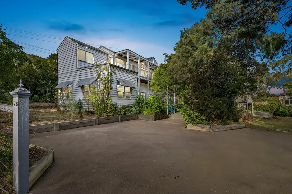 Mccrae 3Zimmer Abundant potential with superb bay views