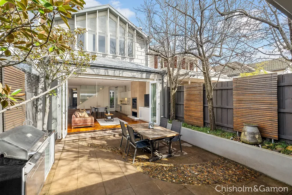 Elwood 3ਬੈੱਡਰੂਮ Two Street Fronts, Expansive Living and Designer Style