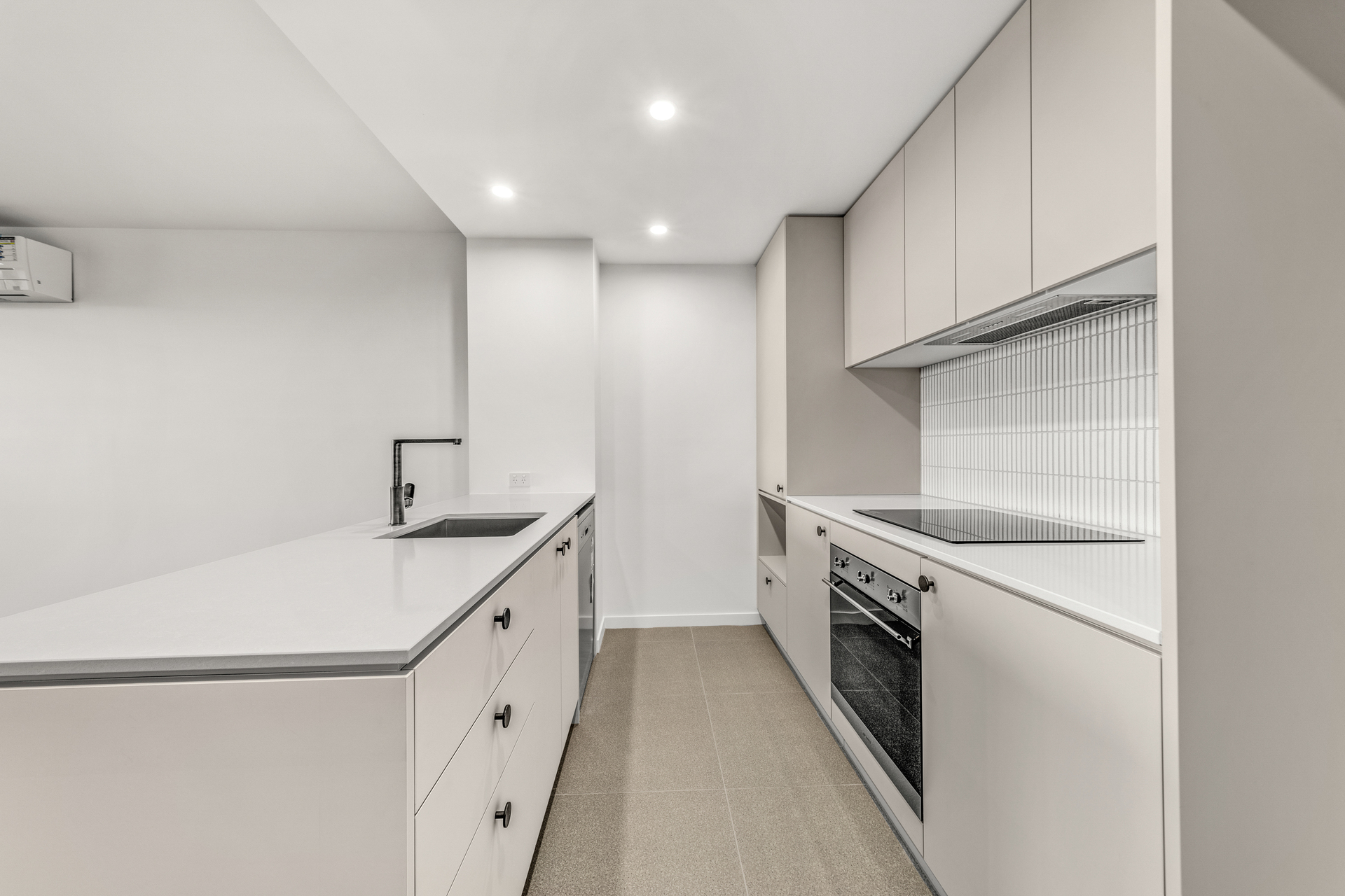 NIGHTFALL UNIT 2013 2 GRAZIER LANE, BELCONNEN ACT 2617, 0 Kuwarto, 0 Banyo, Unit