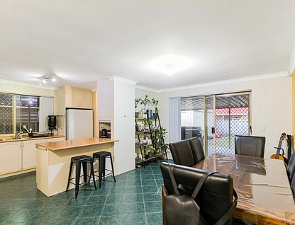 28 Seminole Gardens, Seville Grove, South East Perth, 4 habitaciones, 2 baños, House