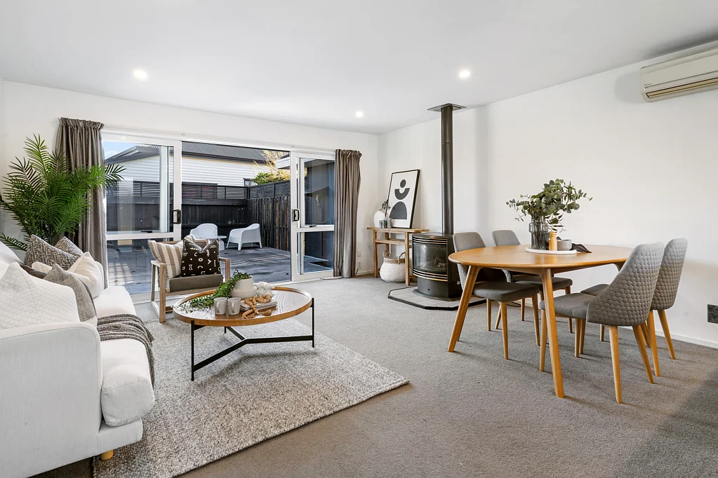 Burwood 3ਬੈੱਡਰੂਮ TIDY THREE BEDROOM BURWOOD TOWNHOUSE!