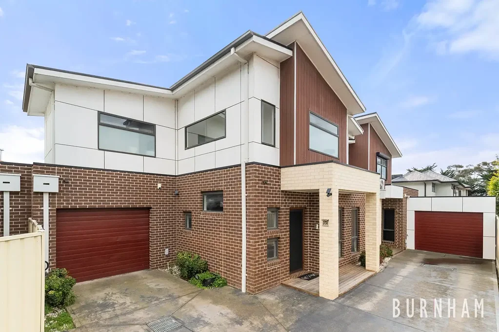 2/34 Dunedin Street, Maidstone, VIC 3012
