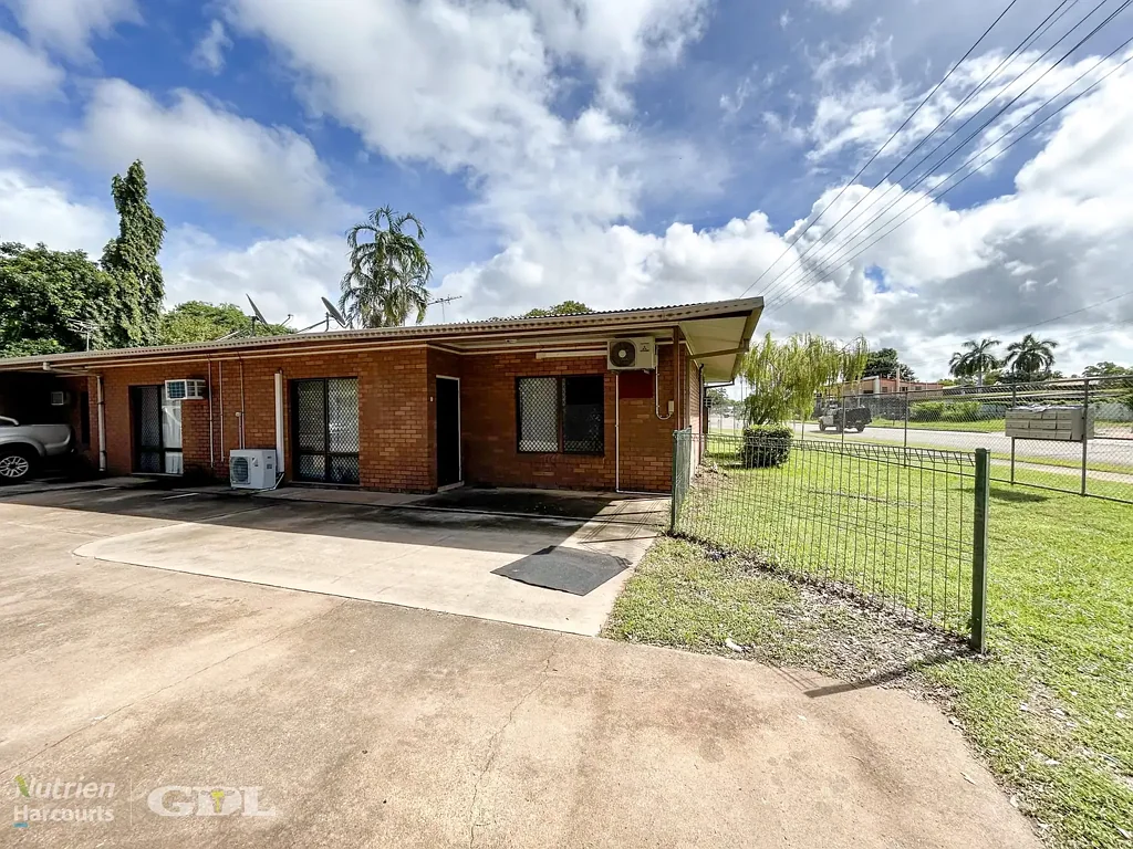 Katherine 2Moenga Low-Maintenance Unit | Secure Investment Opportunity