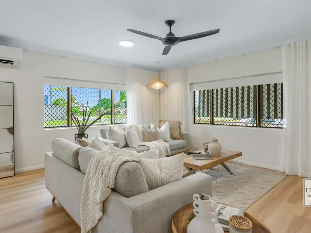 Edmonton 4ਬੈੱਡਰੂਮ Huge 1117m2  Corner Block with Dual Street Access