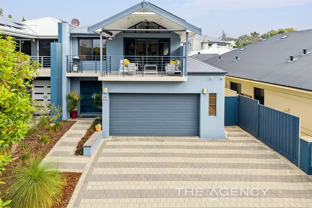 Karrinyup 4房  A Lakeside Lifestyle of Leisure and Pleasure!