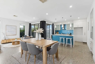 Blakeview 3房  Modern Living at Its Finest