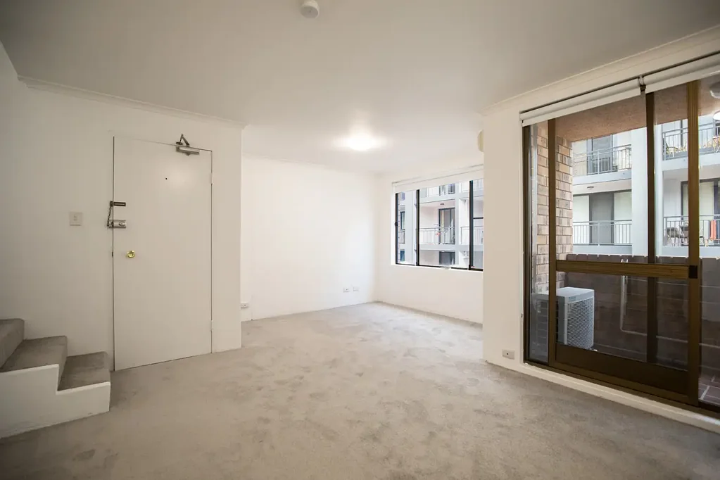 Two Bedroom Apartment in an Ideal Location