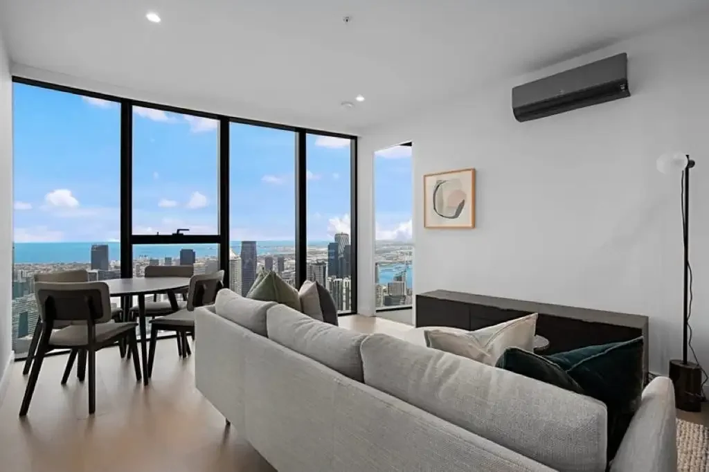Modern Urban Living Apartment (Unfurnished)