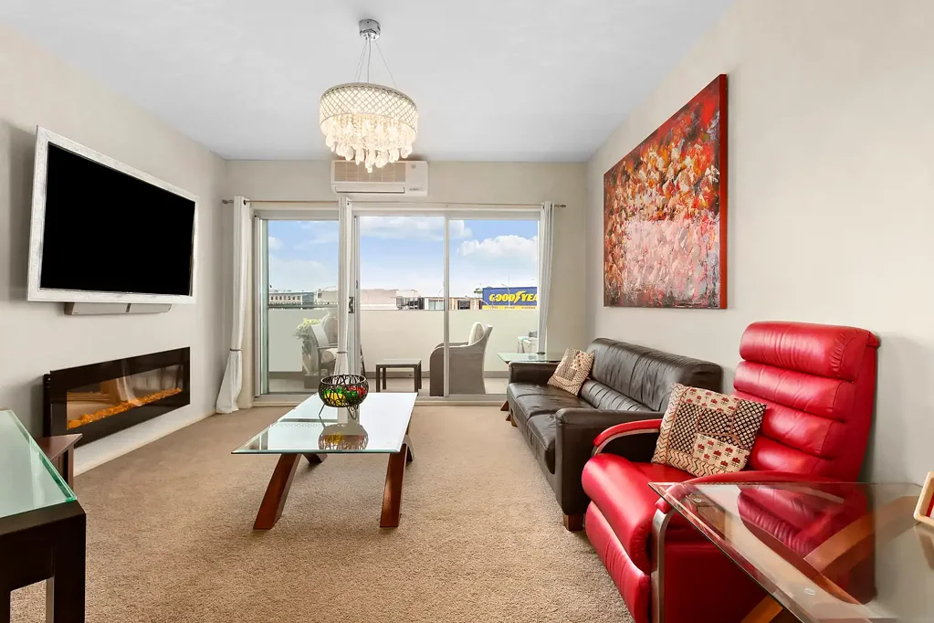 312/215-217 Pacific Highway, Charlestown, NSW 2290