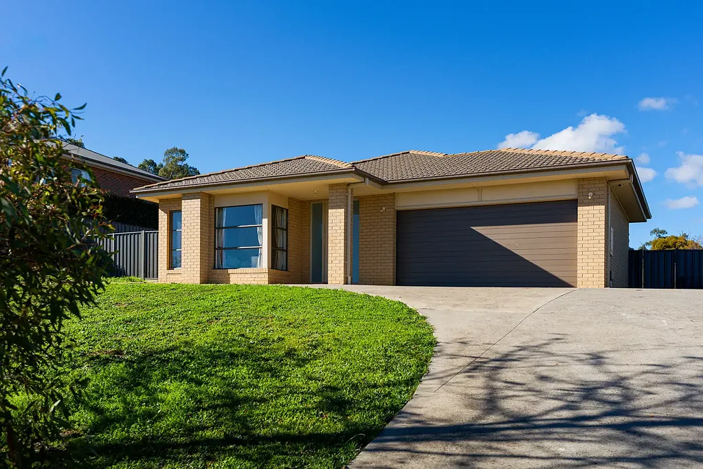 Campbells Creek 4Moenga Space, Scale and a Blank Canvas