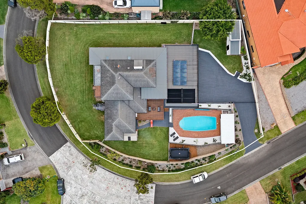 Albion Park 6 Slaapkamer A Home Without Comparison | Private Estate Living on 1,810sqm